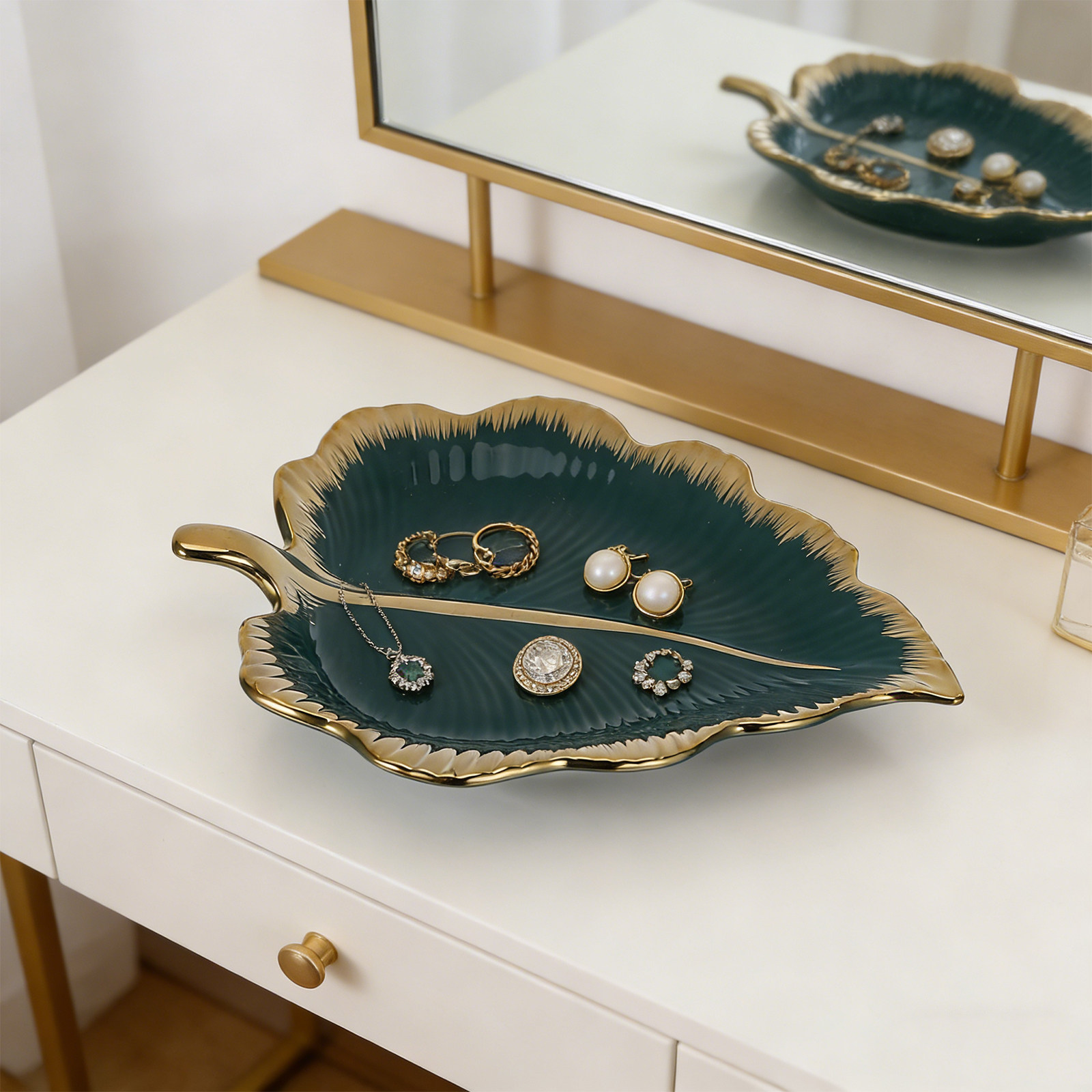 طبق سيراميك على شكل ورقة خضراء - مراجعة Ceramic Trinket Dish وسعره