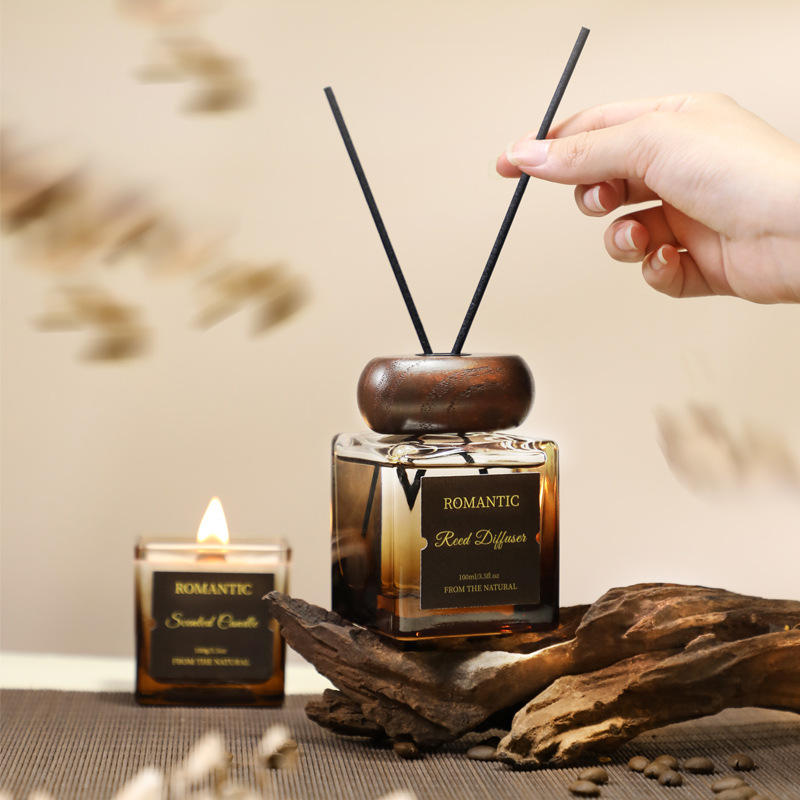 صندوق هدايا للعلاج بالروائح بد - مراجعة Scented Candle Set وسعره