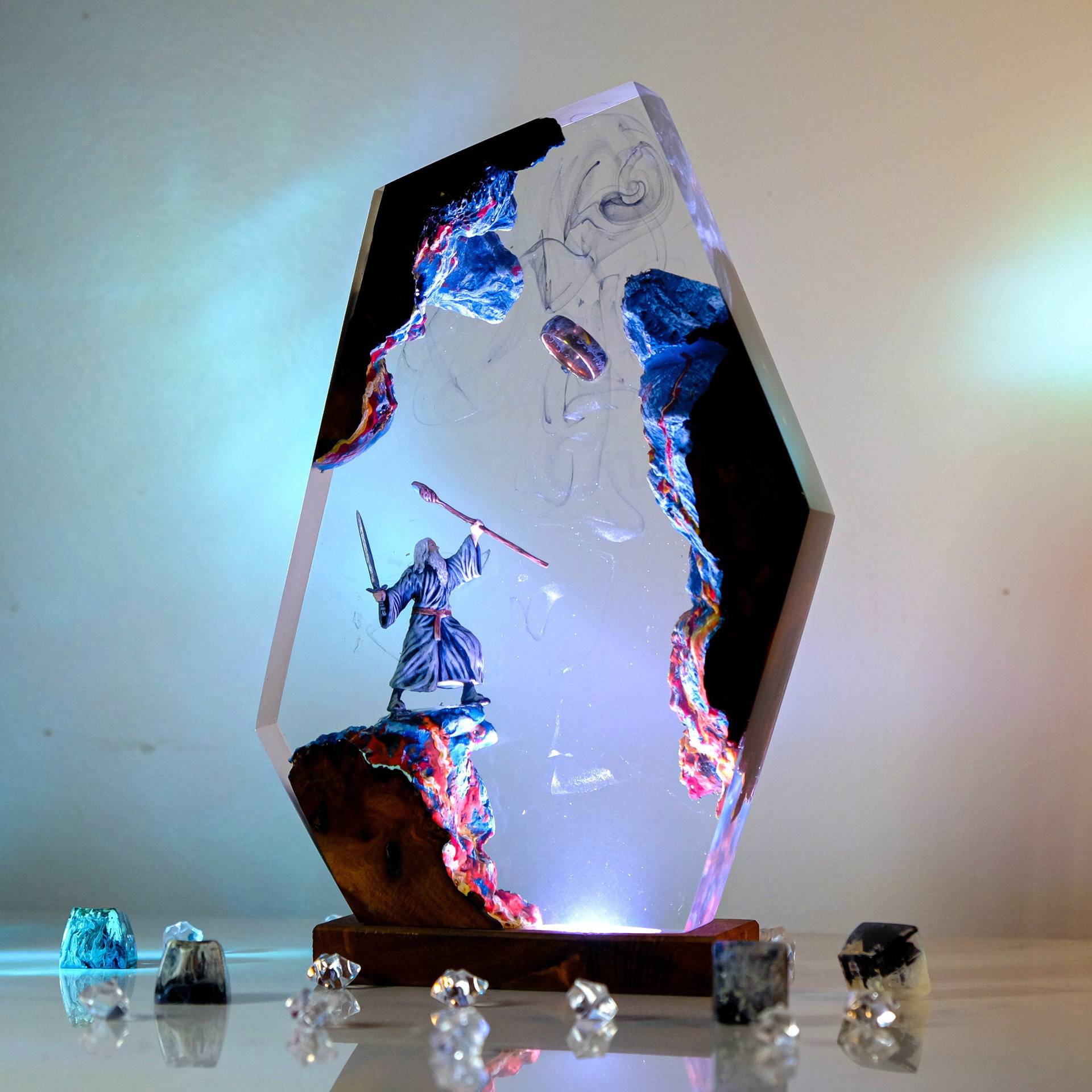 مصباح طاولة على شكل مشهد من في - مراجعة Home Christmas Decor وسعره