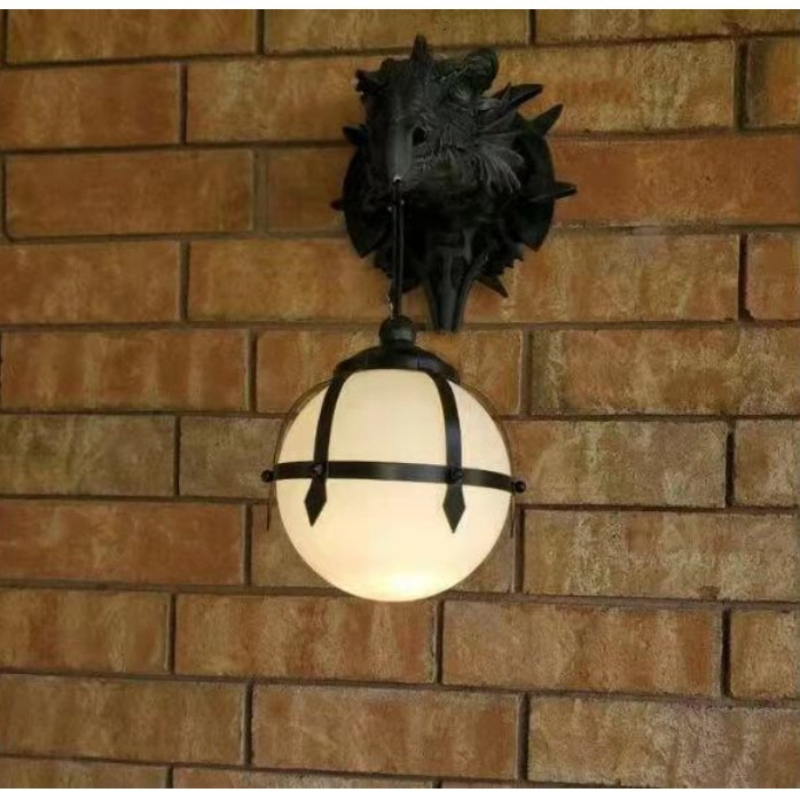 مصباح جداري على شكل رأس تنين،  - مراجعة Home Decor Medieval وسعره